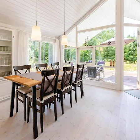 Casa vacanze Three-bedroom Holiday In Højby