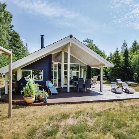 Casa vacanze Three-bedroom Holiday In *